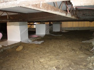 Crawl space of a manufactured home
