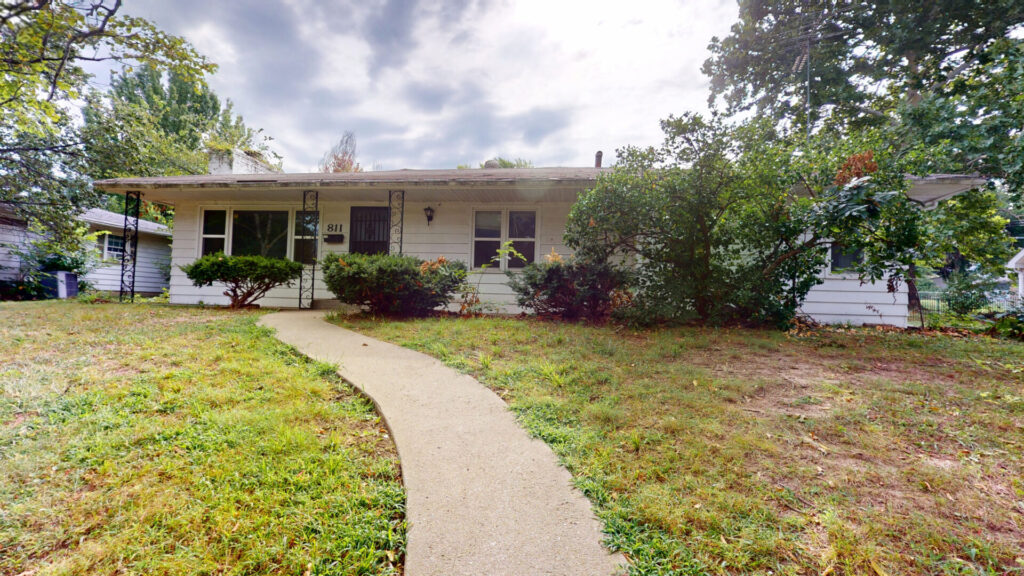 811 S. Main, Nevada, MO