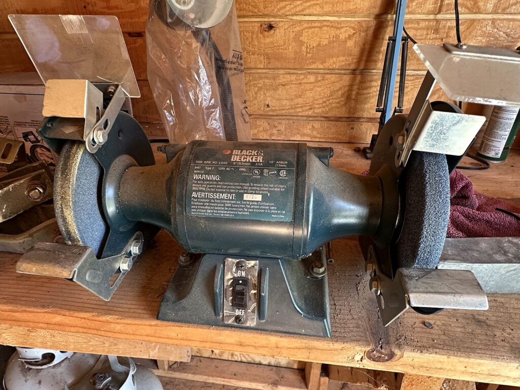 Black & Decker 6-inch bench grinder