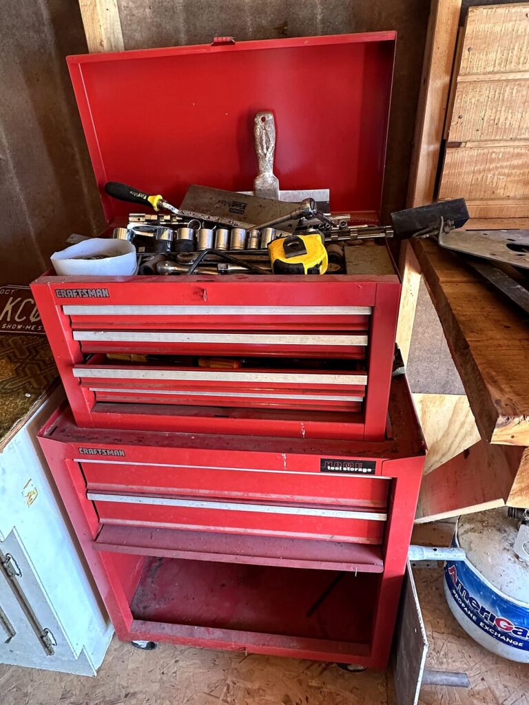 Craftsman top tool chest and rolling tool cabinet
