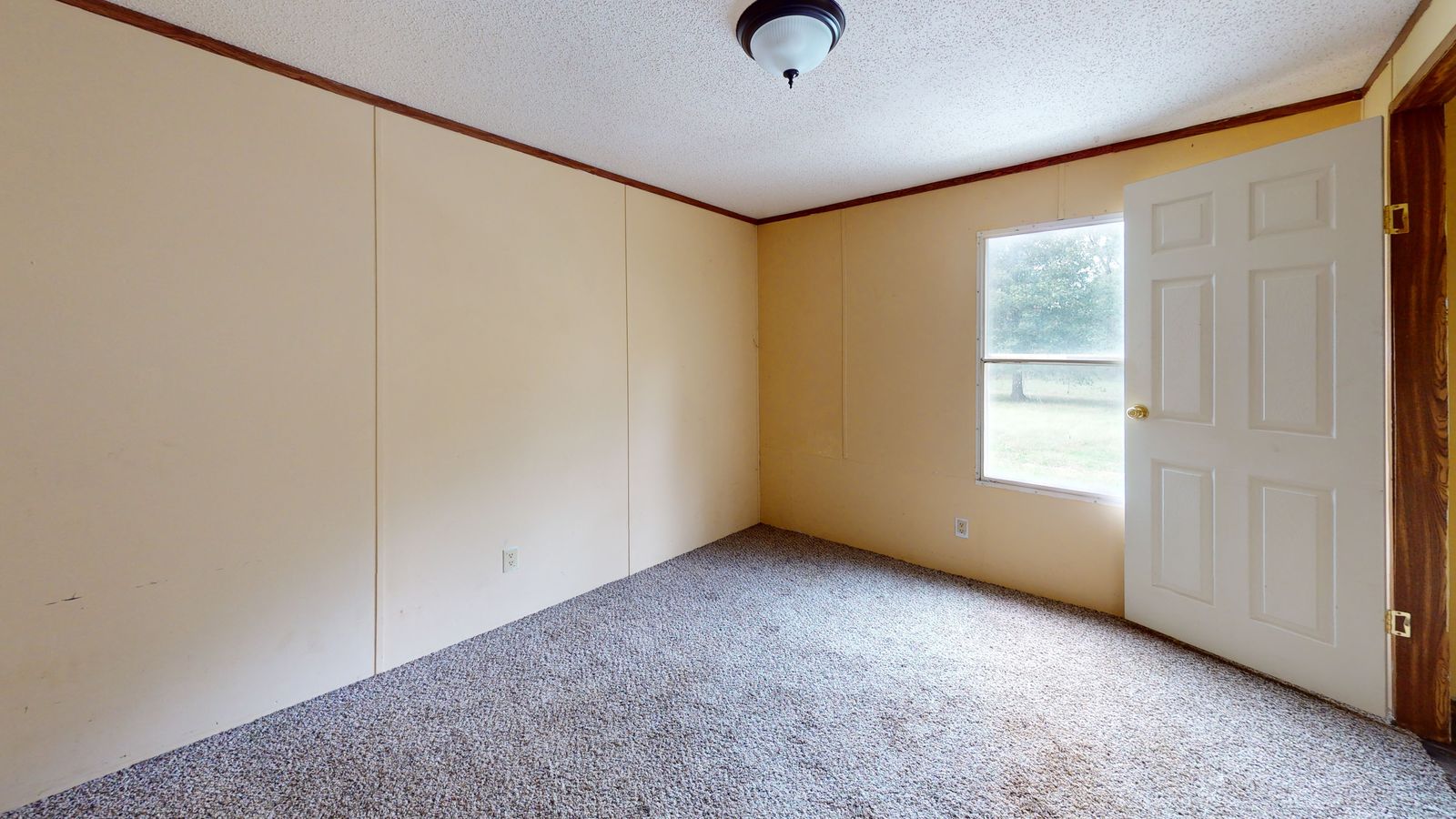 1994 manufactured home (Trailer 4), Estate of Thomas E. Senkevech auction, 17014 E. Long Knife Rd., Nevada, MO — Bedroom