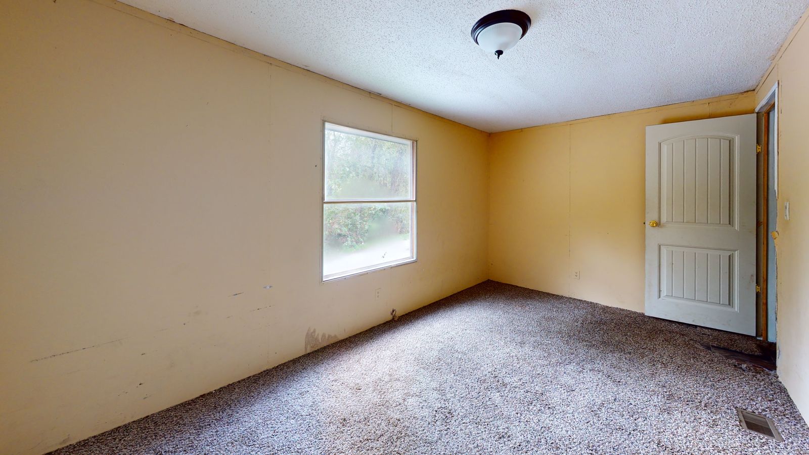 1994 manufactured home (Trailer 4), Estate of Thomas E. Senkevech auction, 17014 E. Long Knife Rd., Nevada, MO — Bedroom
